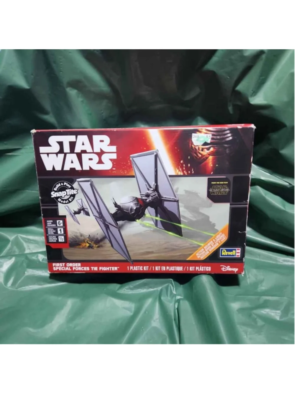 Revell Star Wars First Order TIE Fighter Model